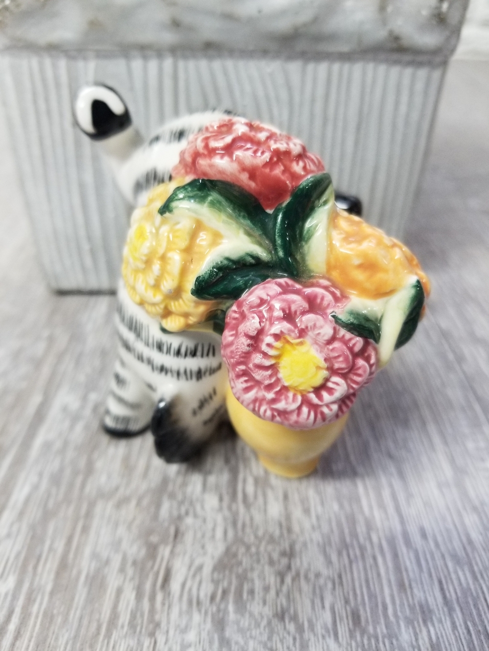 Tumbling Zebra Figurine - Picture 3 of 7